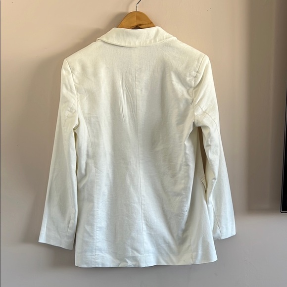 White Casual Blazer - Picture 3 of 5